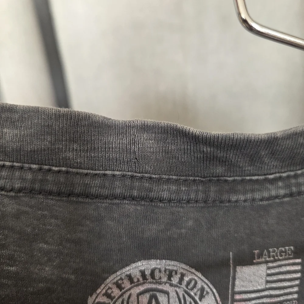 AFFLICTION Miesha Tate Cupcake T-shirt UFC MMA Grunge Womens Large - Picture 8 of 11